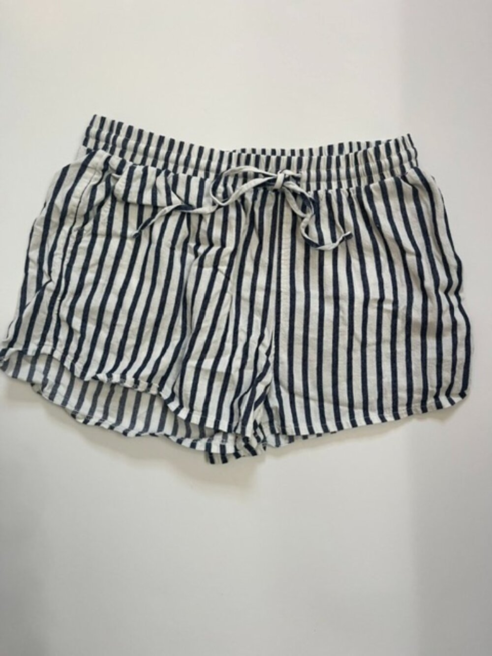 Women's Shorts S